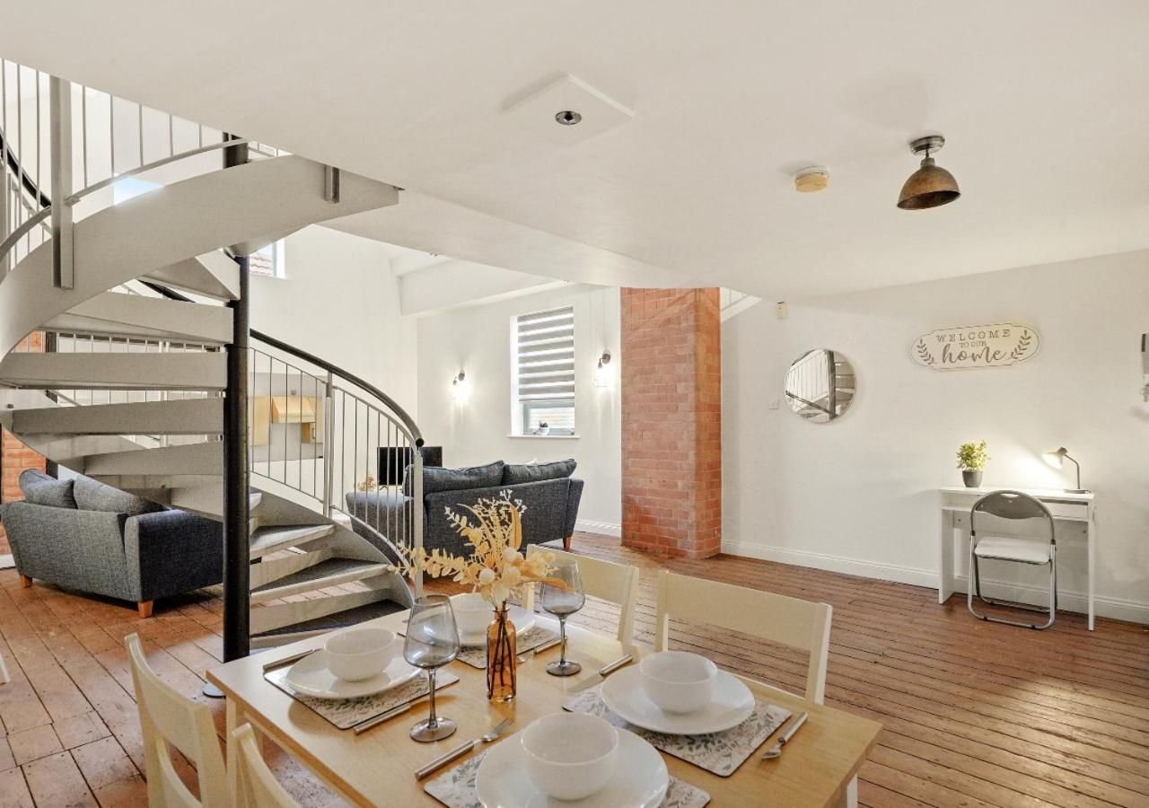 リンカーンParking, Heated Floors, Sleeps 4 Guests, Netflixアパートメント エクステリア 写真